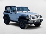 Used 2016 Jeep Wrangler Rubicon w/ Power Convenience Group image 3
