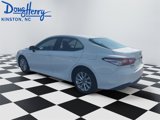 Used 2018 Toyota Camry SE image 3