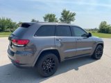 Used 2019 Jeep Grand Cherokee Altitude image 3