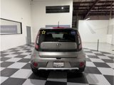 Used 2018 Kia Soul + image 6