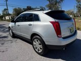 Used 2010 Cadillac SRX Luxury image 5