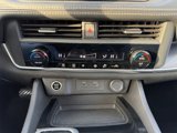 Used 2023 Nissan Rogue SV image 4
