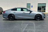 Used 2023 Chevrolet Malibu LT image 2