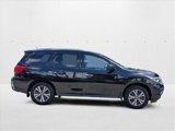 Used 2018 Nissan Pathfinder SL image 4