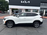 Used 2023 Kia Seltos S image 2