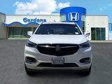 Used 2020 Buick Enclave Essence image 2