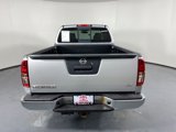 Used 2016 Nissan Frontier SV image 5