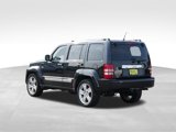 Used 2012 Jeep Liberty Limited Jet w/ Comfort/Convenience Group image 6