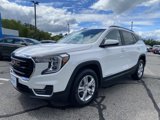 Used 2022 GMC Terrain SLE w/ Driver Convenience Package image 3
