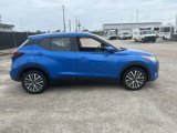 Used 2022 Nissan Kicks SV image 4
