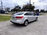 Used 2018 Ford Focus SE image 3