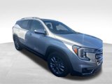 Used 2022 GMC Terrain SLT w/ Tech Package image 3