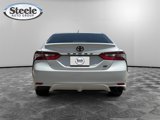 Used 2024 Toyota Camry SE image 4