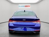 Used 2023 Hyundai Elantra SEL image 4