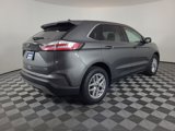 Used 2023 Ford Edge SEL image 3