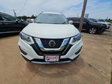 Used 2020 Nissan Rogue SV w/ Premium Package image 2