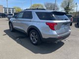 Certified 2022 Ford Explorer XLT w/ Equipment Group 202A image 5