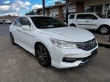 Used 2016 Honda Accord Touring image 4