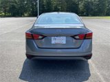 Used 2023 Nissan Altima 2.5 SV image 3