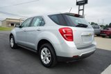 Used 2017 Chevrolet Equinox L image 3