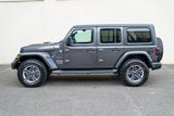 Used 2018 Jeep Wrangler Unlimited Sahara image 2
