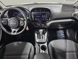 Used 2022 Kia Soul LX w/ Technology Package image 5