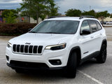 Used 2023 Jeep Cherokee Altitude Lux image 3