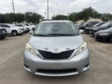 Used 2012 Toyota Sienna LE image 2