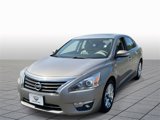 Used 2015 Nissan Altima 2.5 SV w/ Convenience Package image 3