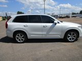 Used 2021 Volvo XC90 T6 Momentum image 6