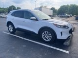 Used 2021 Ford Escape SE image 2