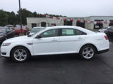 Used 2017 Ford Taurus SE image 2