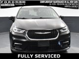 Used 2021 Chrysler Pacifica Touring-L image 2