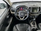 Used 2018 Jeep Cherokee Limited image 3
