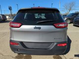 Used 2014 Jeep Cherokee Sport image 6