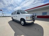 Used 2010 Ford E-350 and Econoline 350 XLT image 2