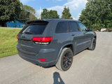 Used 2017 Jeep Grand Cherokee Altitude image 3