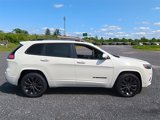 Used 2019 Jeep Cherokee High Altitude image 2