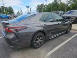 Used 2023 Toyota Camry SE image 3