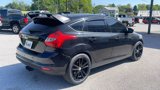 Used 2012 Ford Focus Titanium image 4