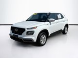 Used 2022 Hyundai Venue SE image 3