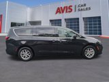 Used 2023 Chrysler Pacifica Touring-L image 5