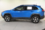 Used 2018 Jeep Cherokee Trailhawk w/ Comfort/Convenience Group image 4