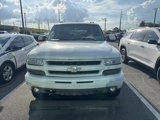 Used 2002 Chevrolet Suburban Z71 image 2