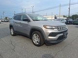 Used 2022 Jeep Compass Latitude w/ Sun and Sound Group image 3