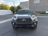 Used 2022 Toyota Tacoma TRD Off-Road image 2