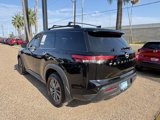 Used 2022 Nissan Pathfinder SV image 5