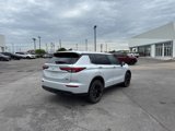 Used 2024 Mitsubishi Outlander FWD image 5