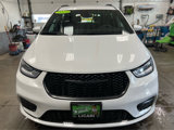 Used 2023 Chrysler Pacifica Touring-L w/ S Appearance Package image 2