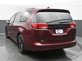 Used 2020 Chrysler Voyager Lxi image 4
